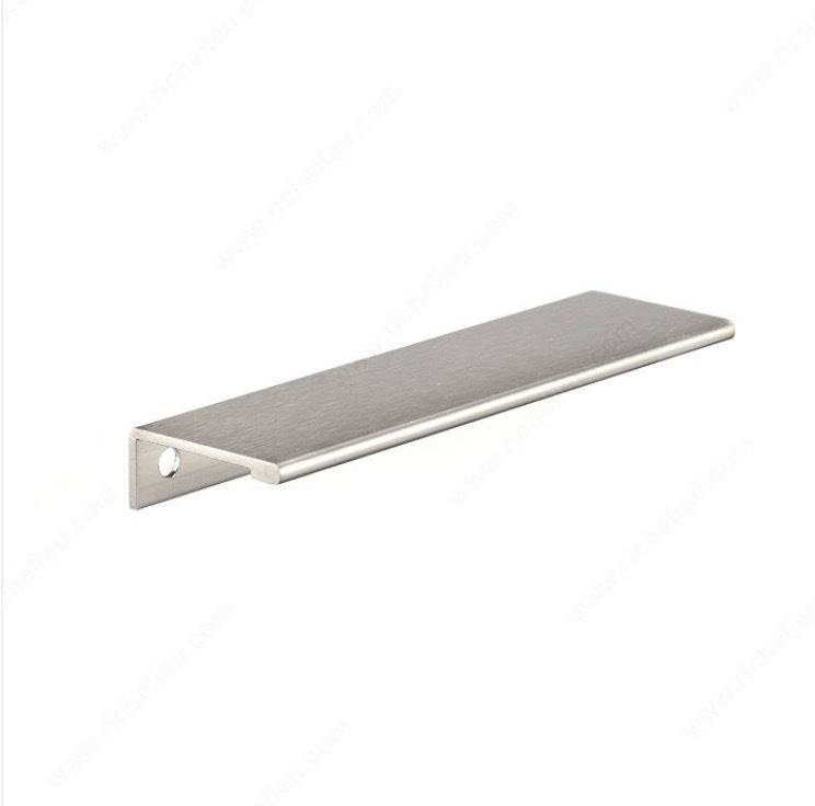 Bi-Fold Closure Qty: 2